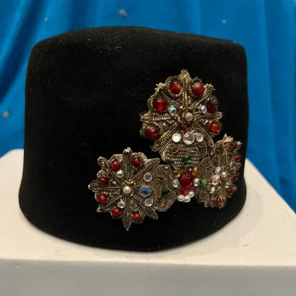 Eric Javits | Accessories | Eric Javits Black Wool Fez Hat 0  display picture 1